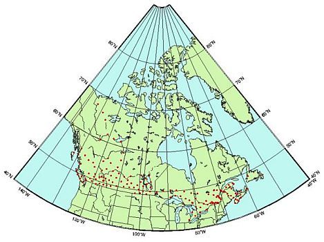 Carte du Canada qui démontre 150 observations de gravité avec des points rouges à travers le pays.