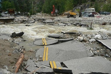 Photo of a 2012 highway wash out in Sicamous, B.C.
Photo credit: BC Ministry of Transport (Creative Commons)