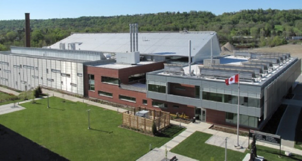 Photo of CanmetMATERIALS' main facility